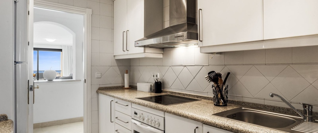 Resale - apartment - Benahavís - Benahavís Centro