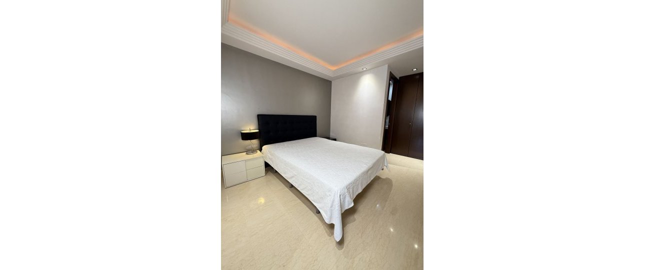 Resale - apartment - Benahavís - Benahavís Centro