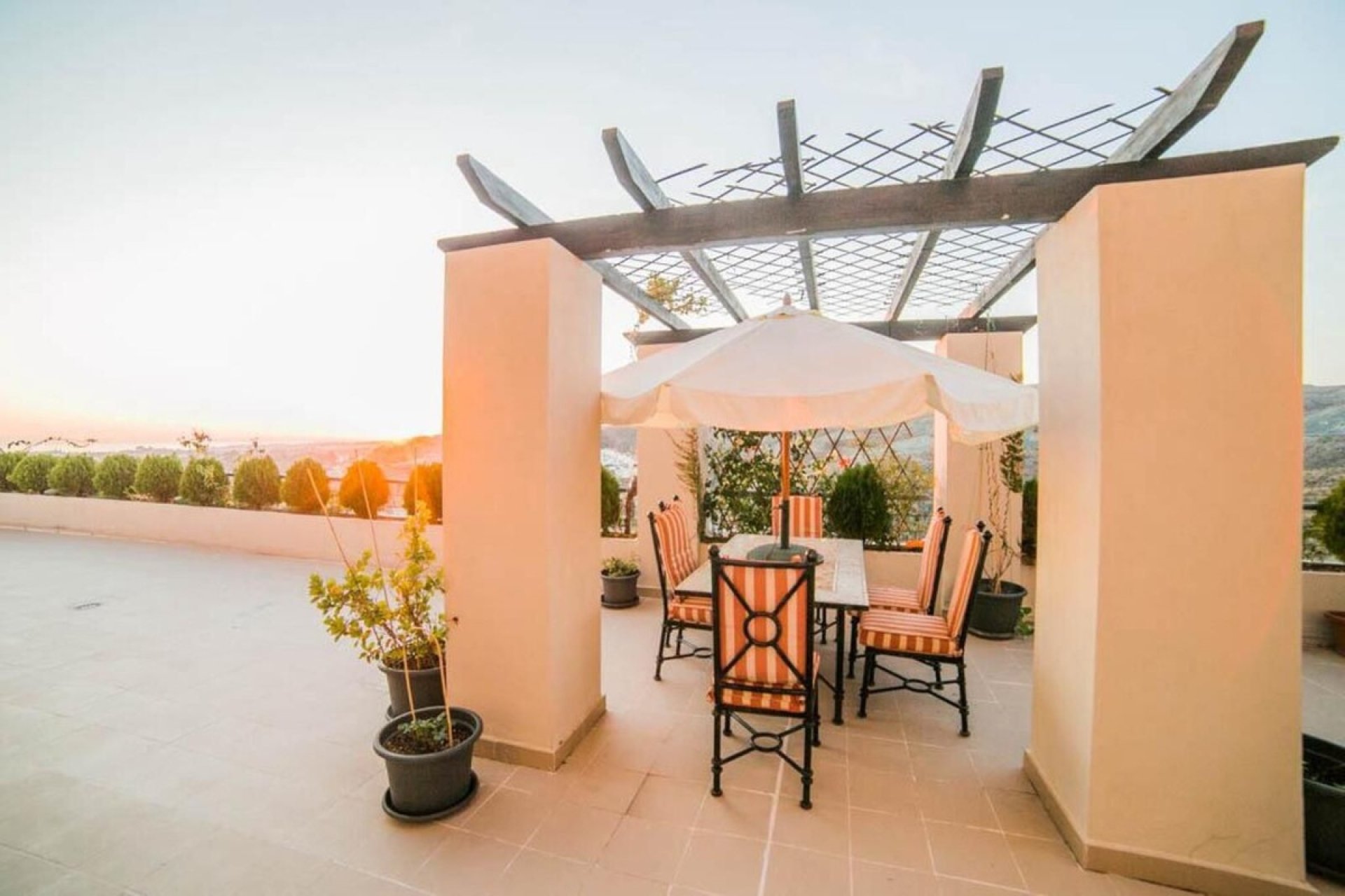 Resale - apartment - Benahavís - Benahavís Centro