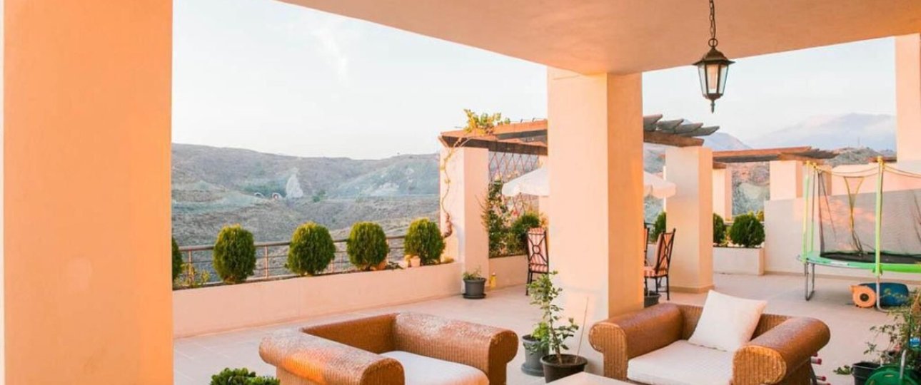 Resale - apartment - Benahavís - Benahavís Centro
