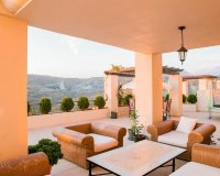 Resale - apartment - Benahavís - Benahavís Centro