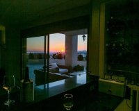 Resale - apartment - Benahavís - Benahavís Centro