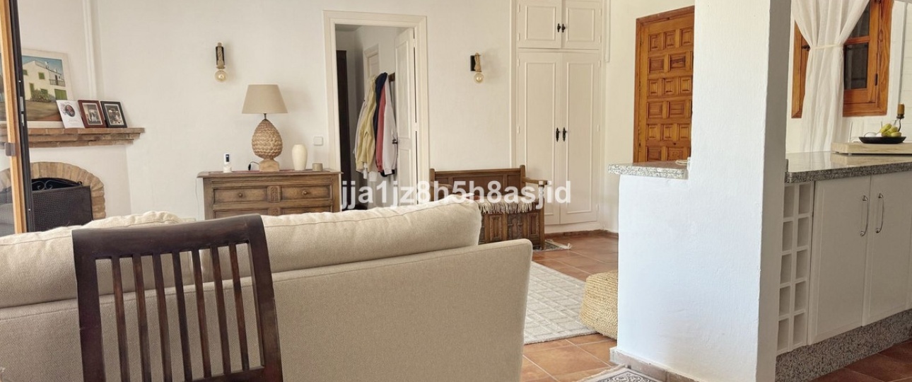 Resale - apartment - Benahavís - Benahavís Centro