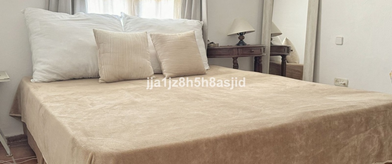 Resale - apartment - Benahavís - Benahavís Centro