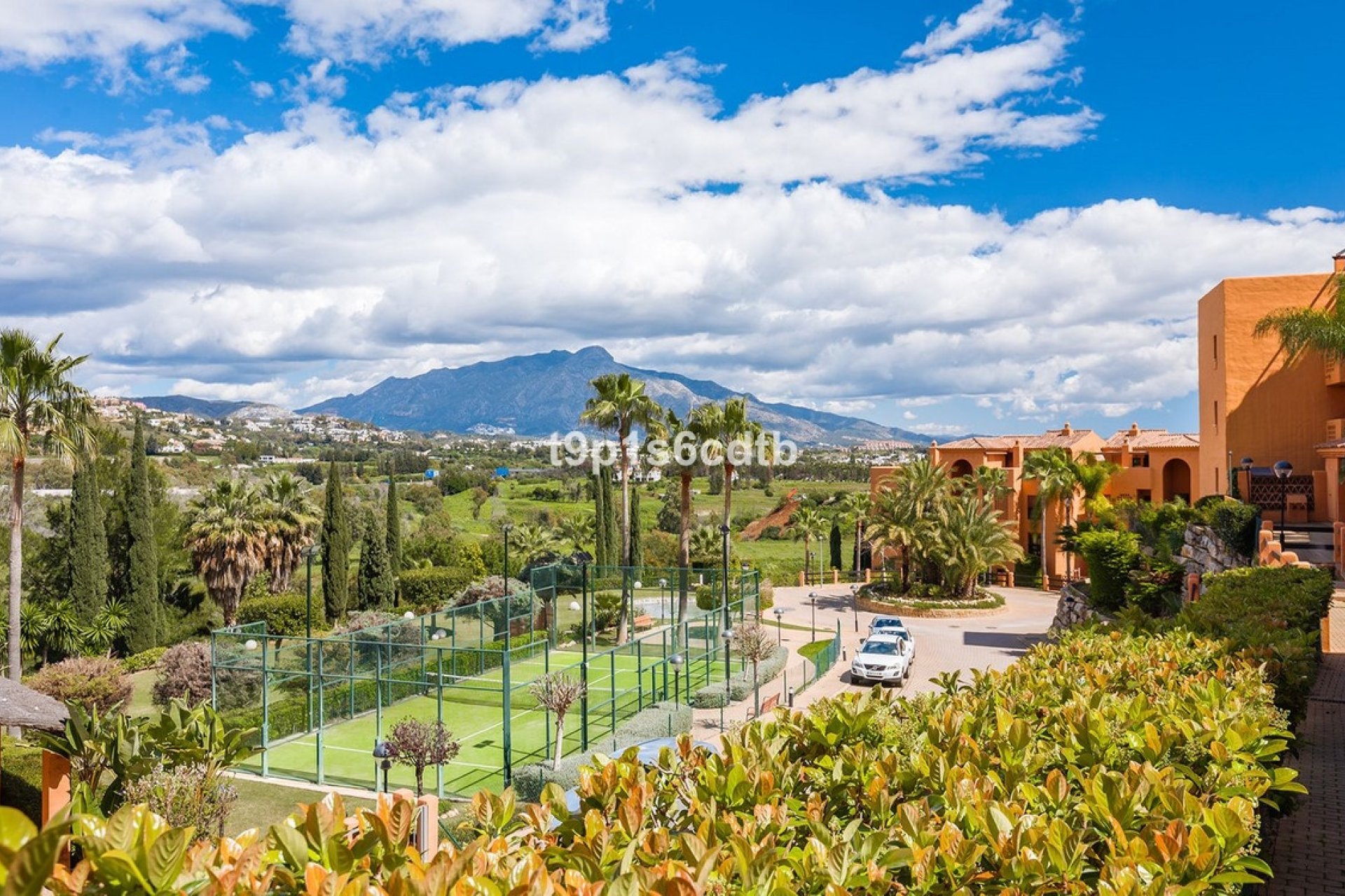 Resale - apartment - Benahavís - Benahavís Centro