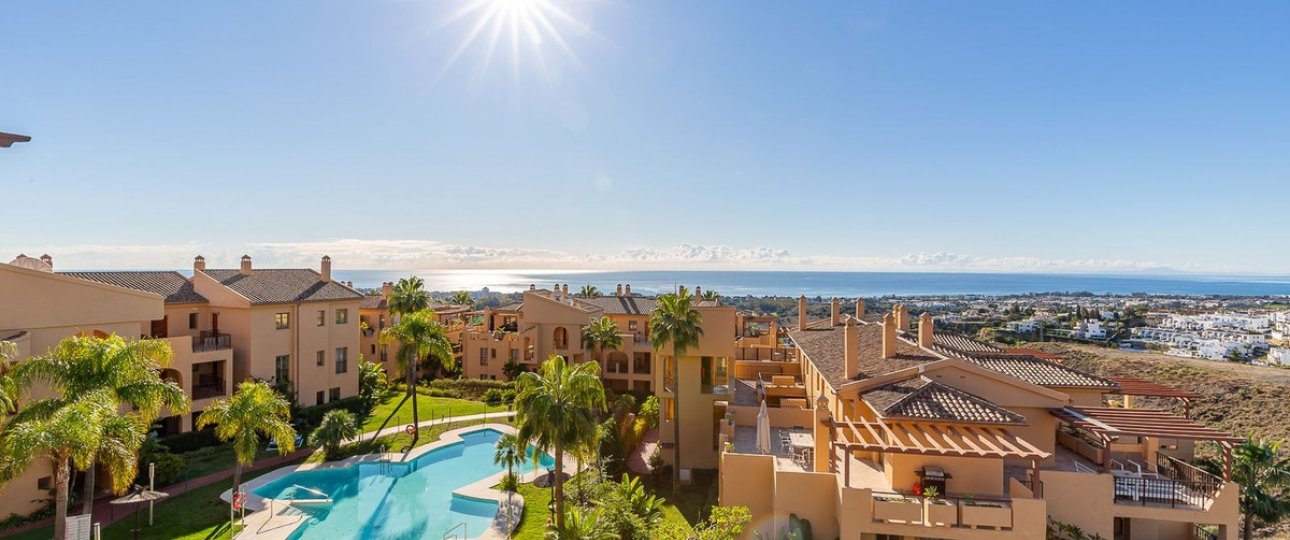 Resale - apartment - Benahavís - Benahavís Centro