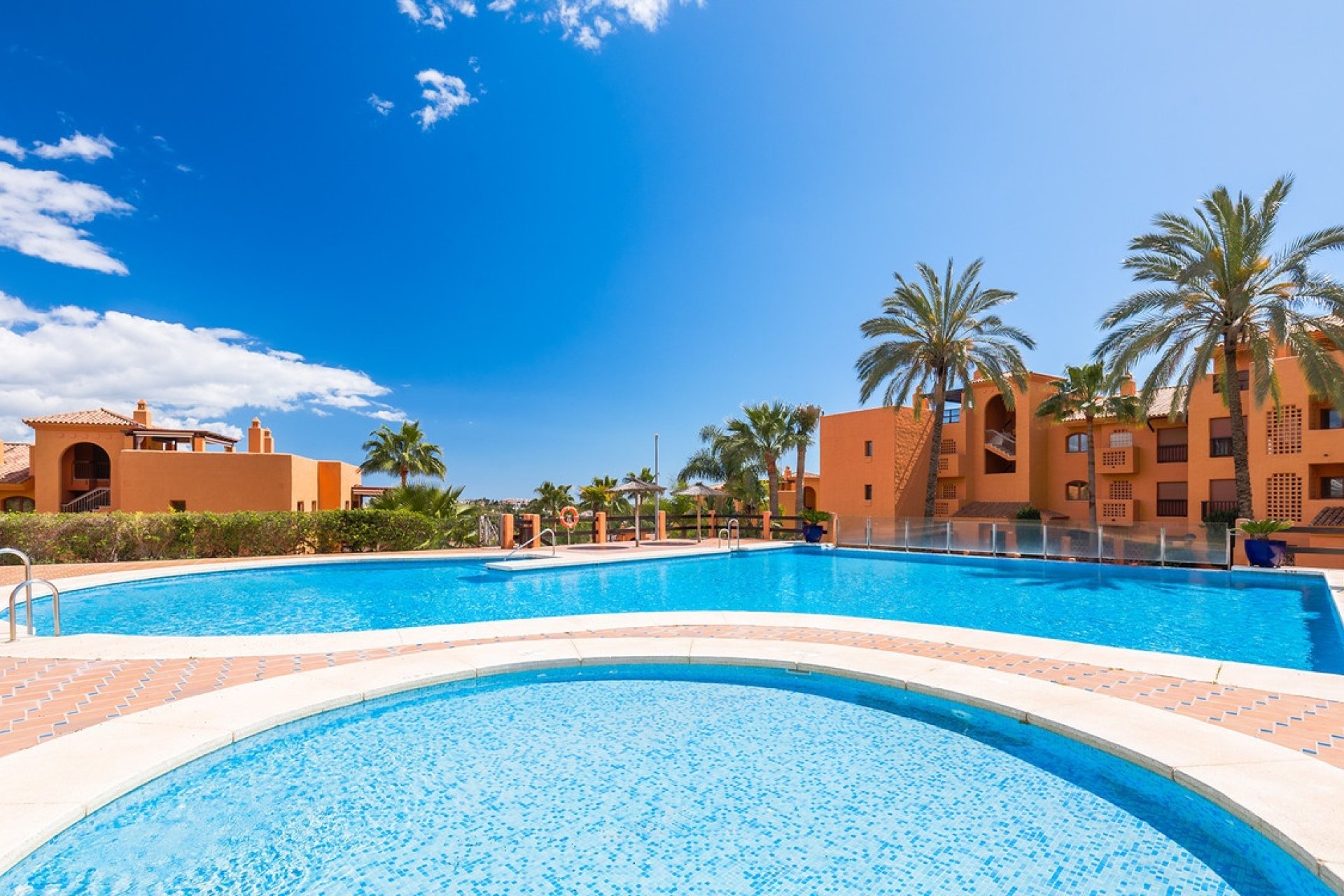 Resale - apartment - Benahavís - Benahavís Centro