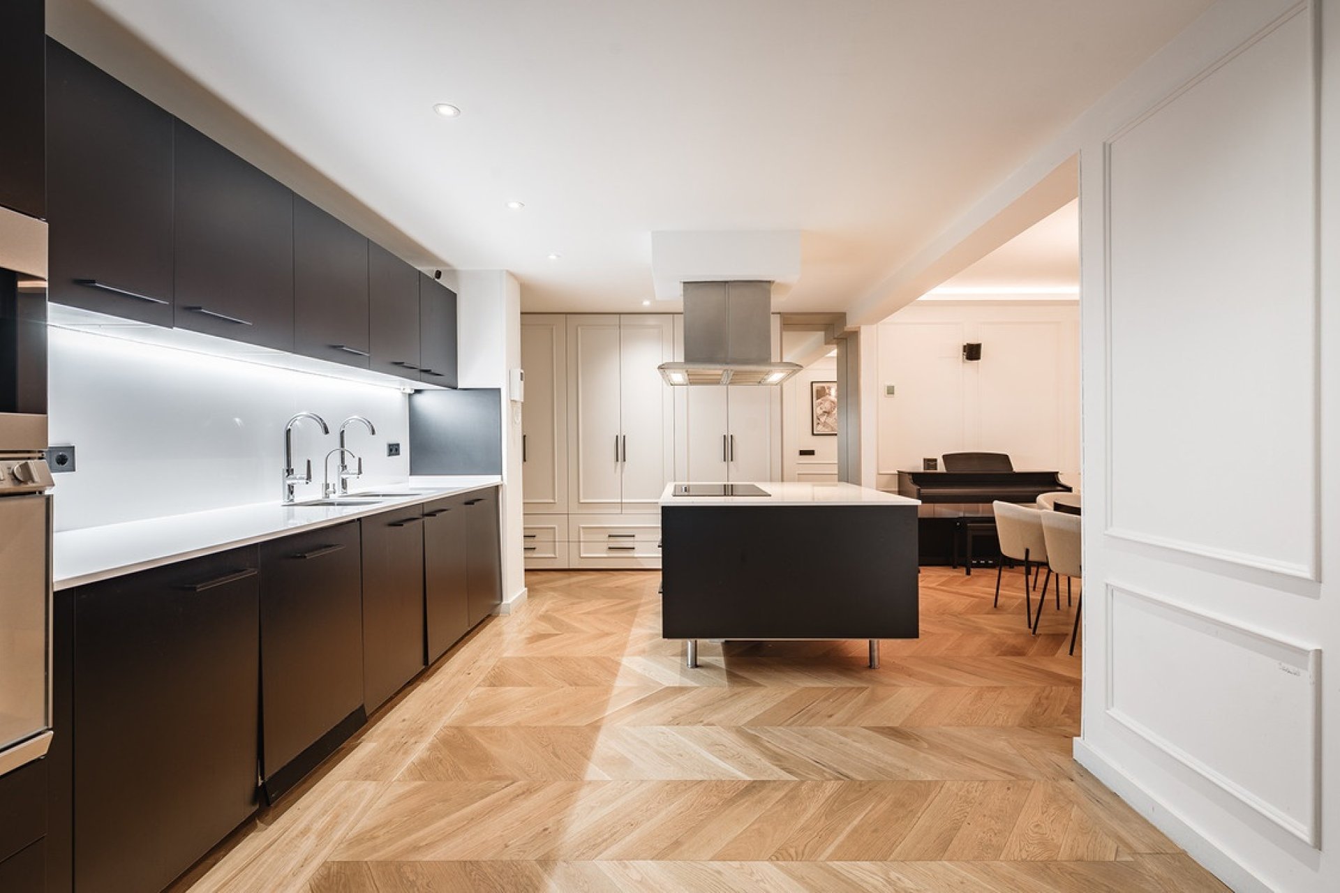Resale - apartment - Benahavís - Benahavís Centro