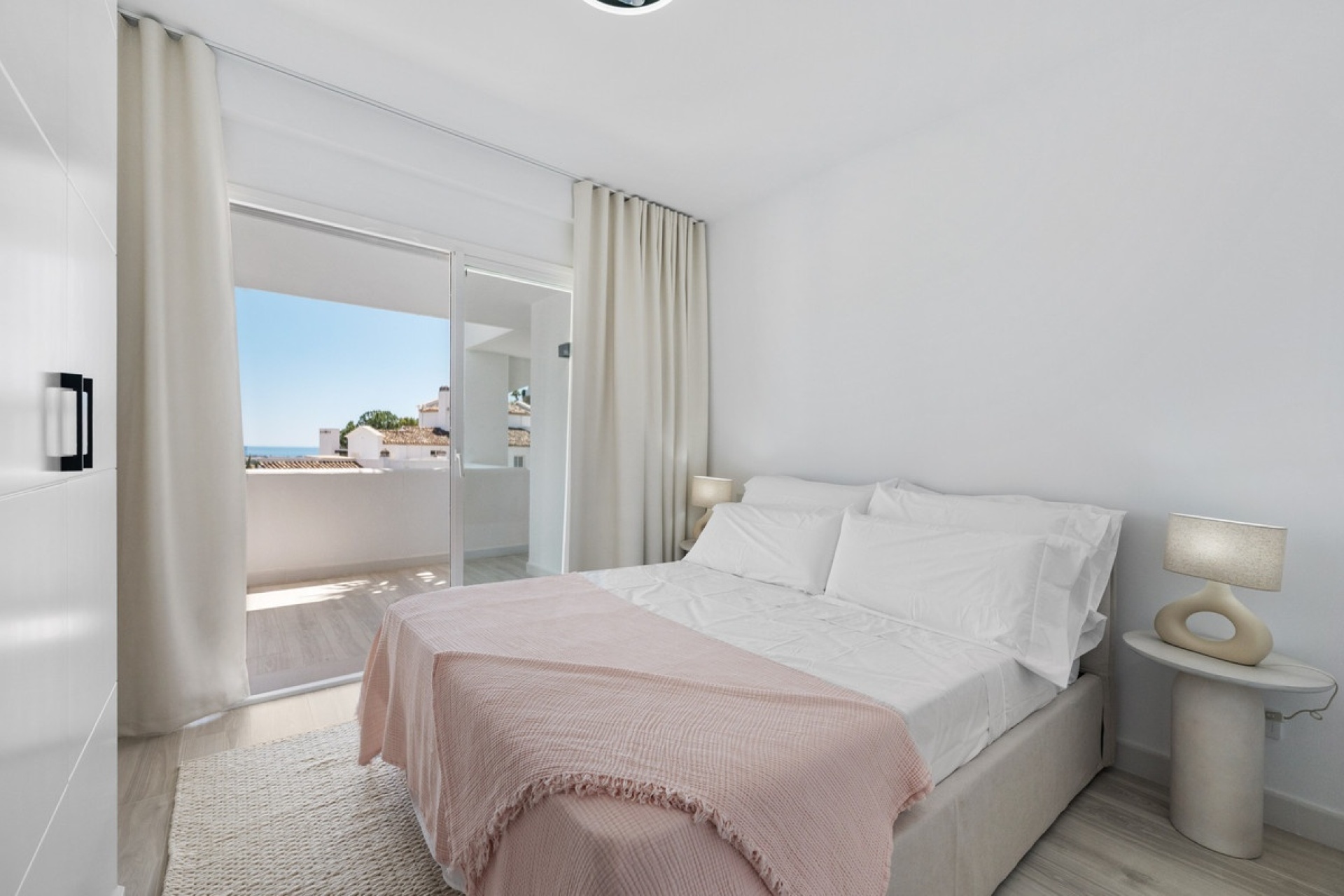 Resale - apartment - Benahavís - Benahavís Centro