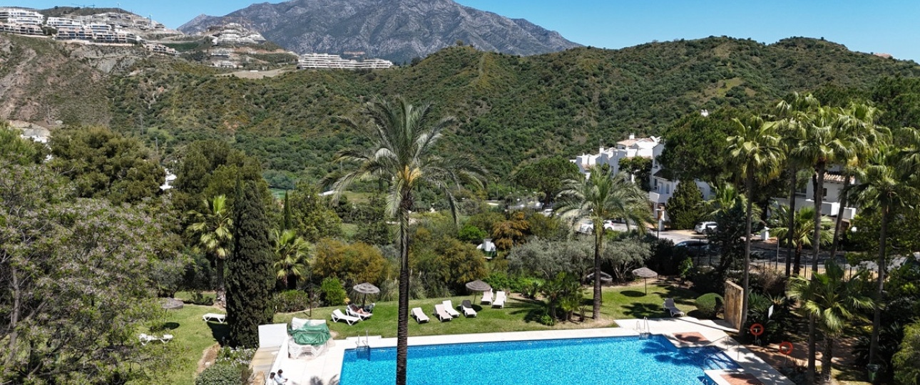 Resale - apartment - Benahavís - Benahavís Centro