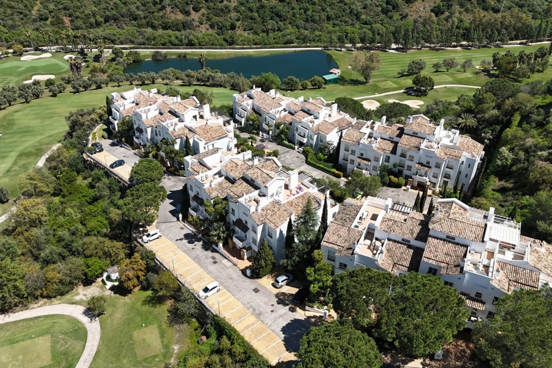 Resale - apartment - Benahavís - Benahavís Centro