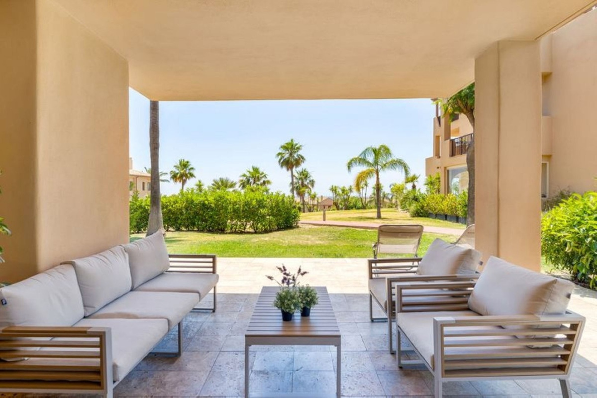 Resale - apartment - Benahavís - Benahavís Centro