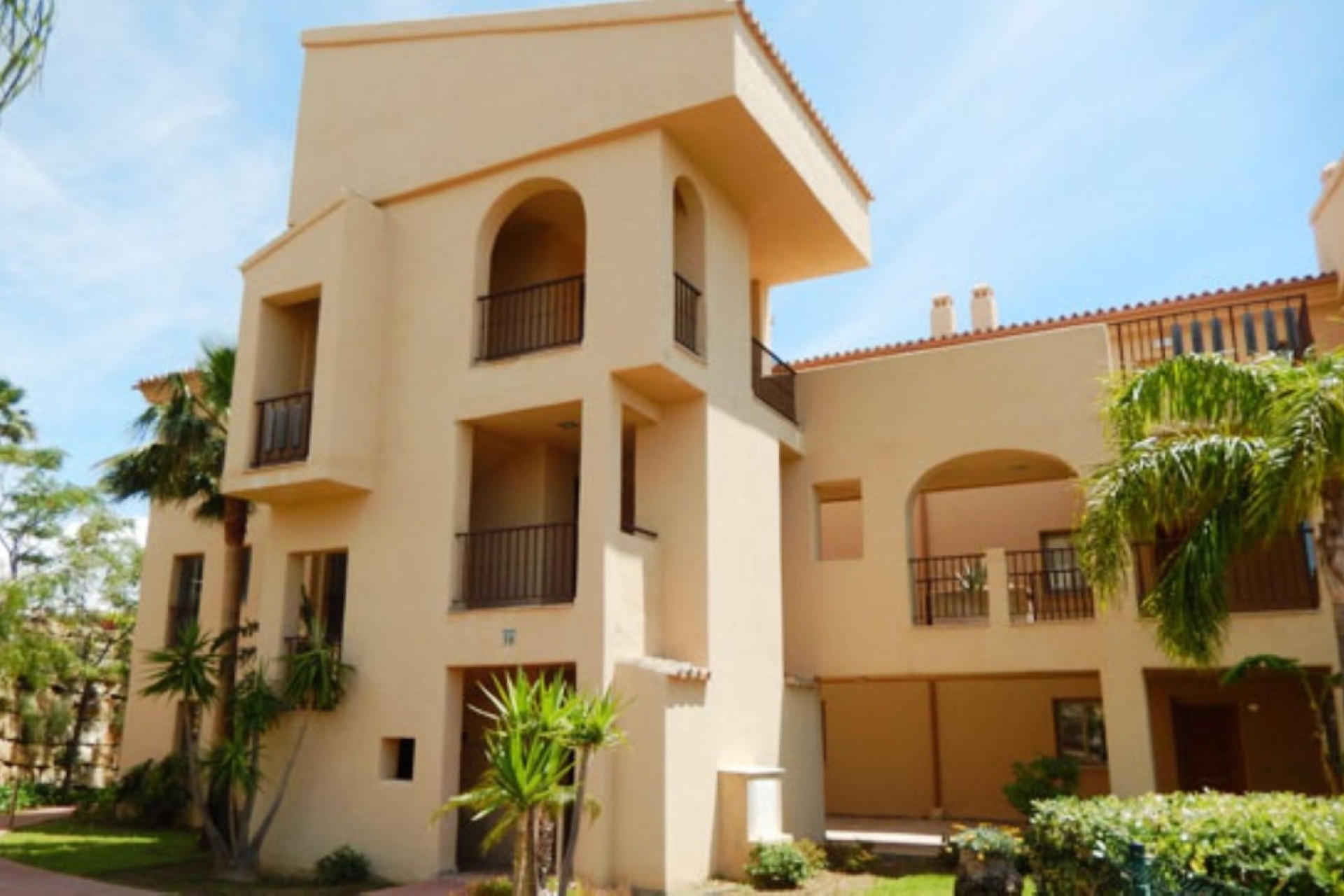 Resale - apartment - Benahavís - Benahavís Centro