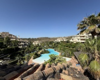 Resale - apartment - Benahavís - Benahavís Centro