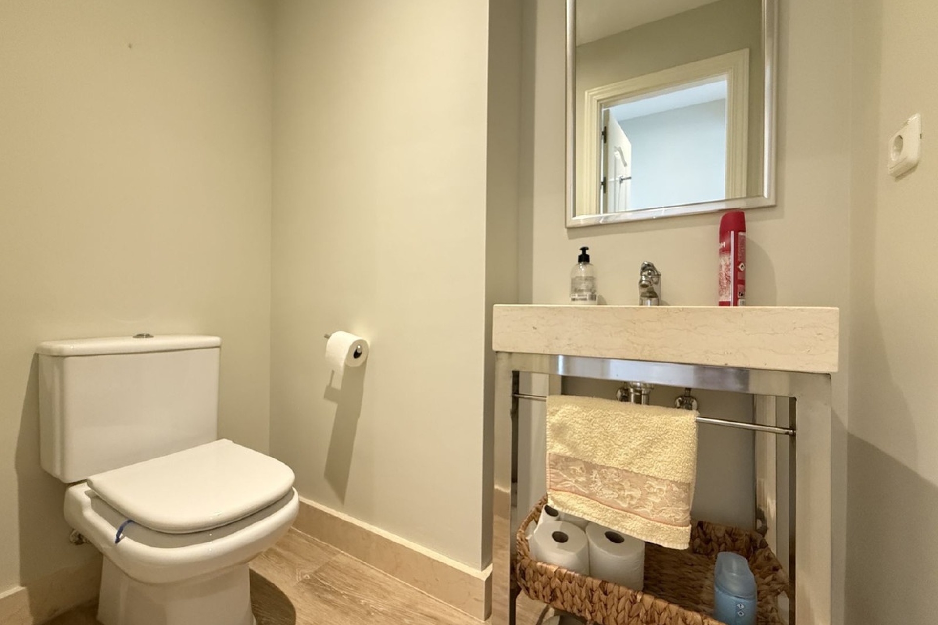Resale - apartment - Benahavís - Benahavís Centro