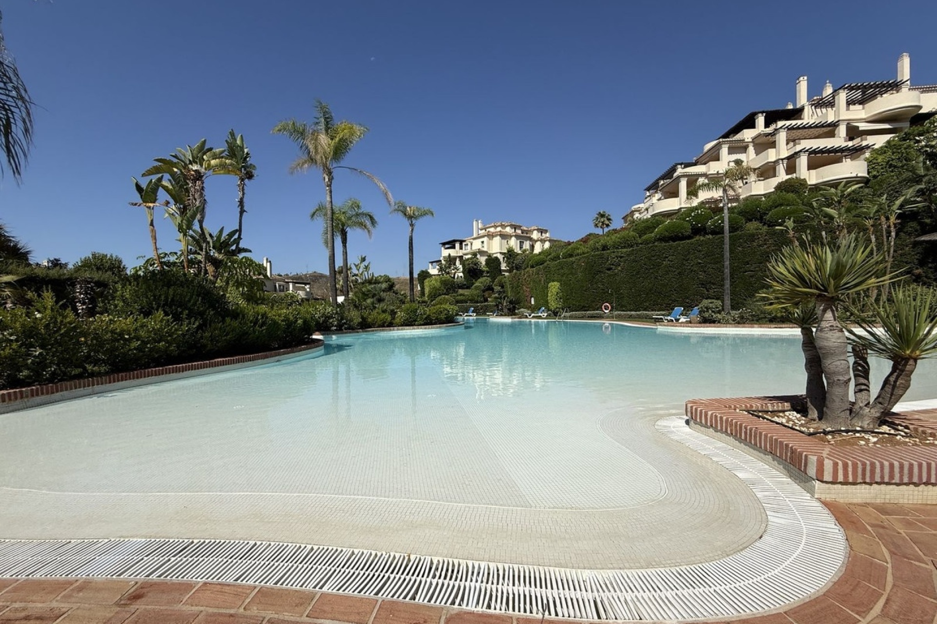 Resale - apartment - Benahavís - Benahavís Centro