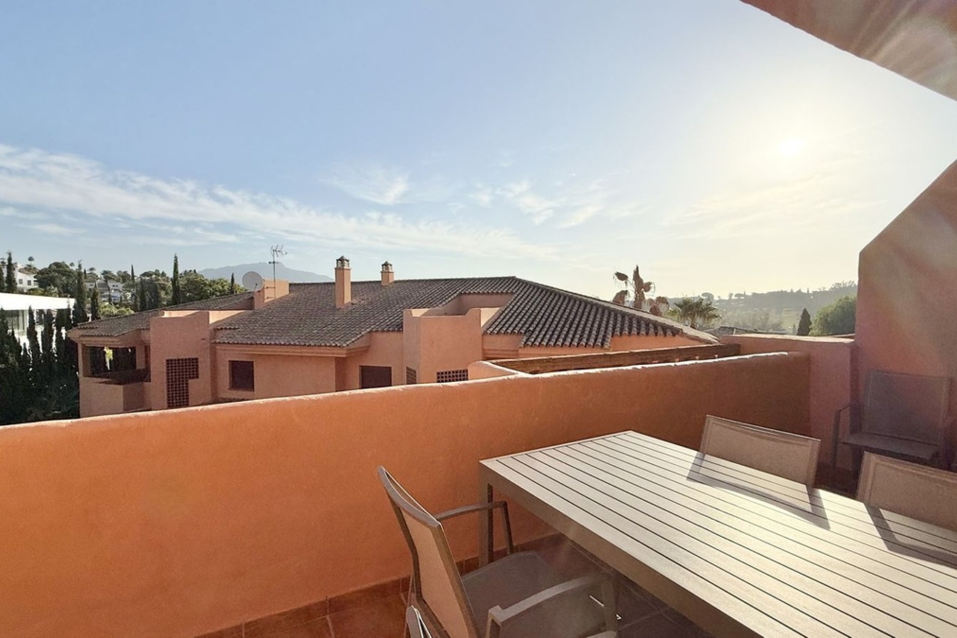 Resale - apartment - Benahavís - Benahavís Centro