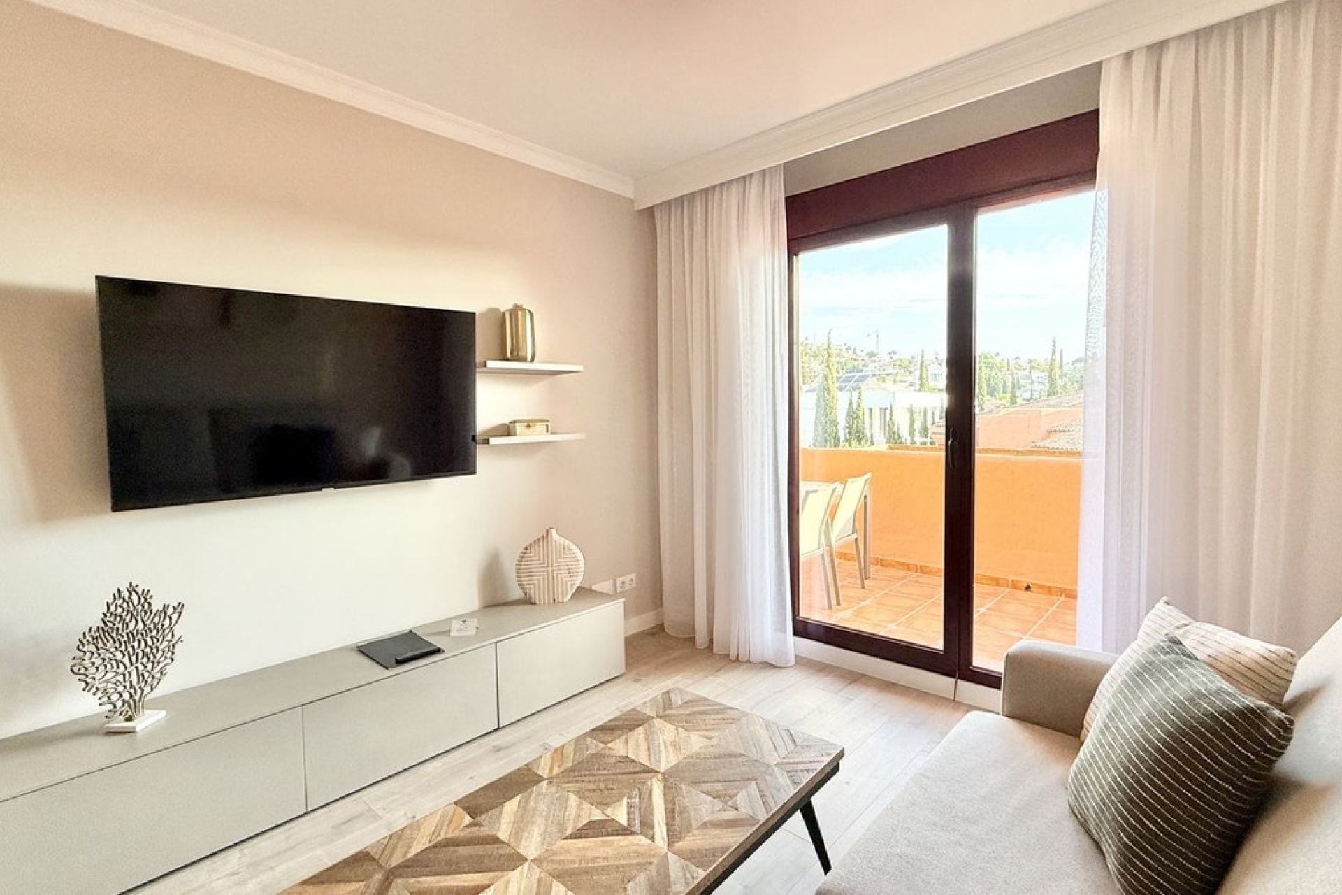 Resale - apartment - Benahavís - Benahavís Centro