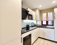 Resale - apartment - Benahavís - Benahavís Centro
