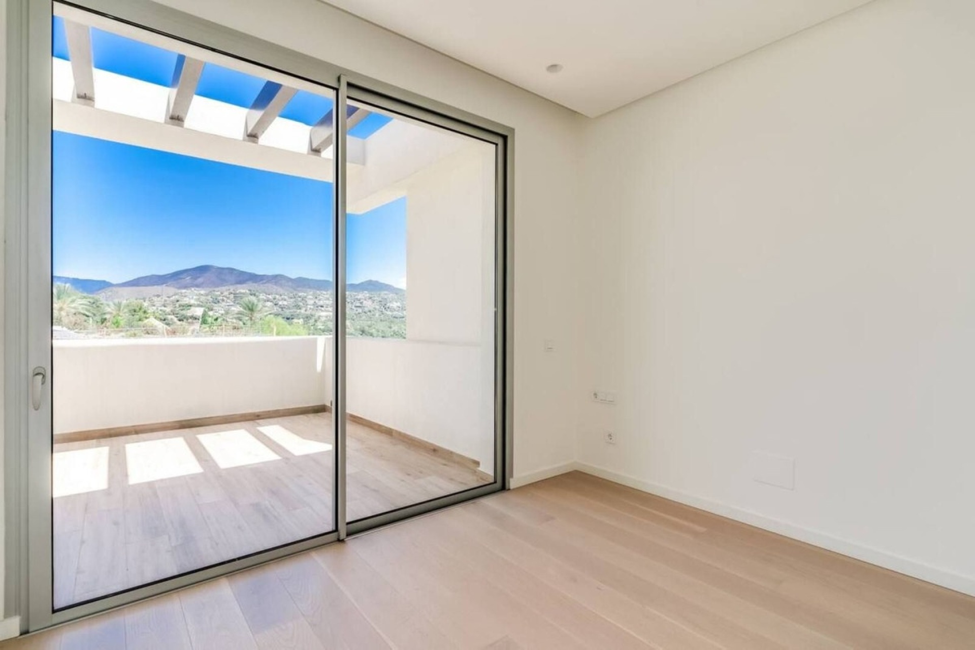 Resale - apartment - Benahavís - Benahavís Centro