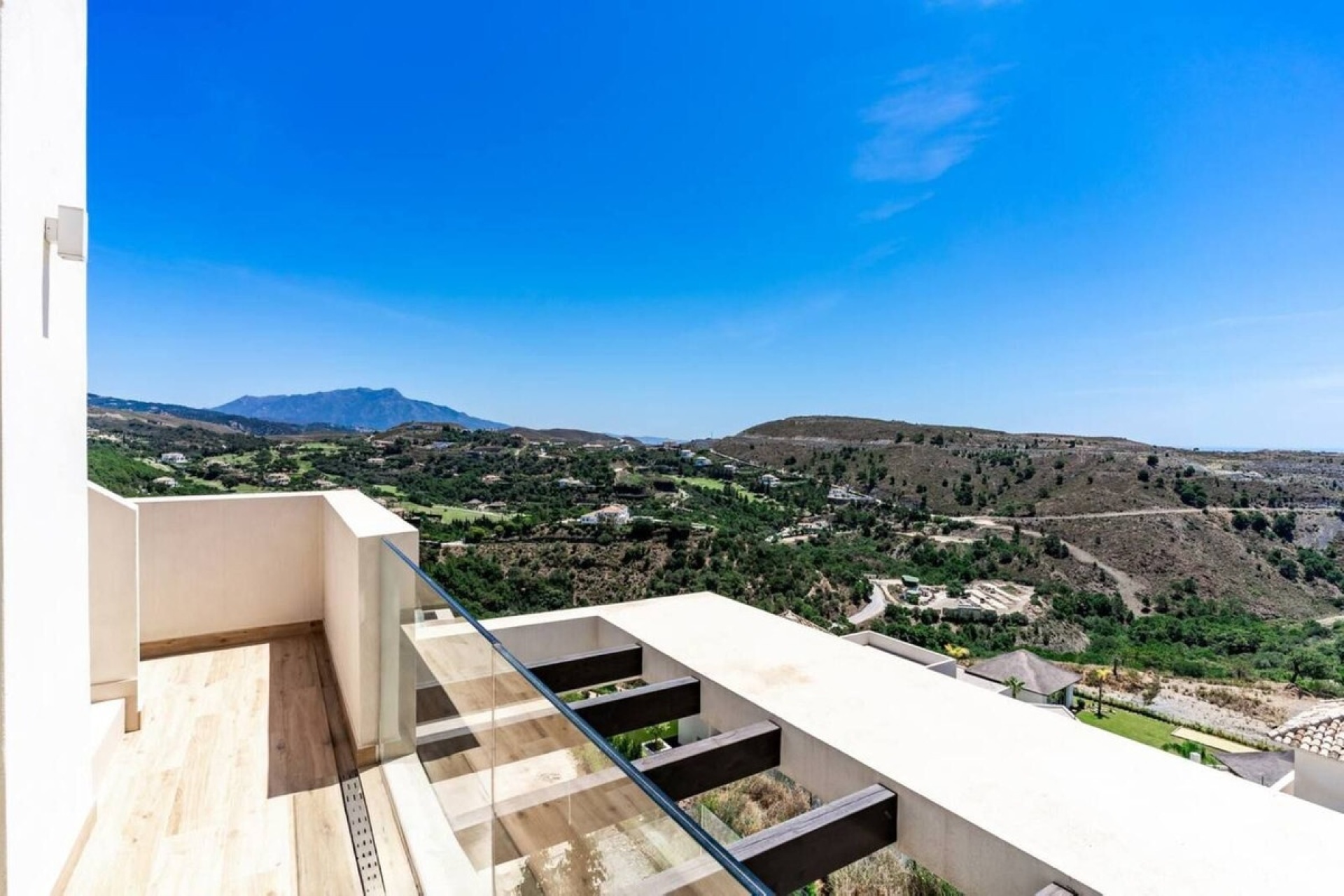 Resale - apartment - Benahavís - Benahavís Centro
