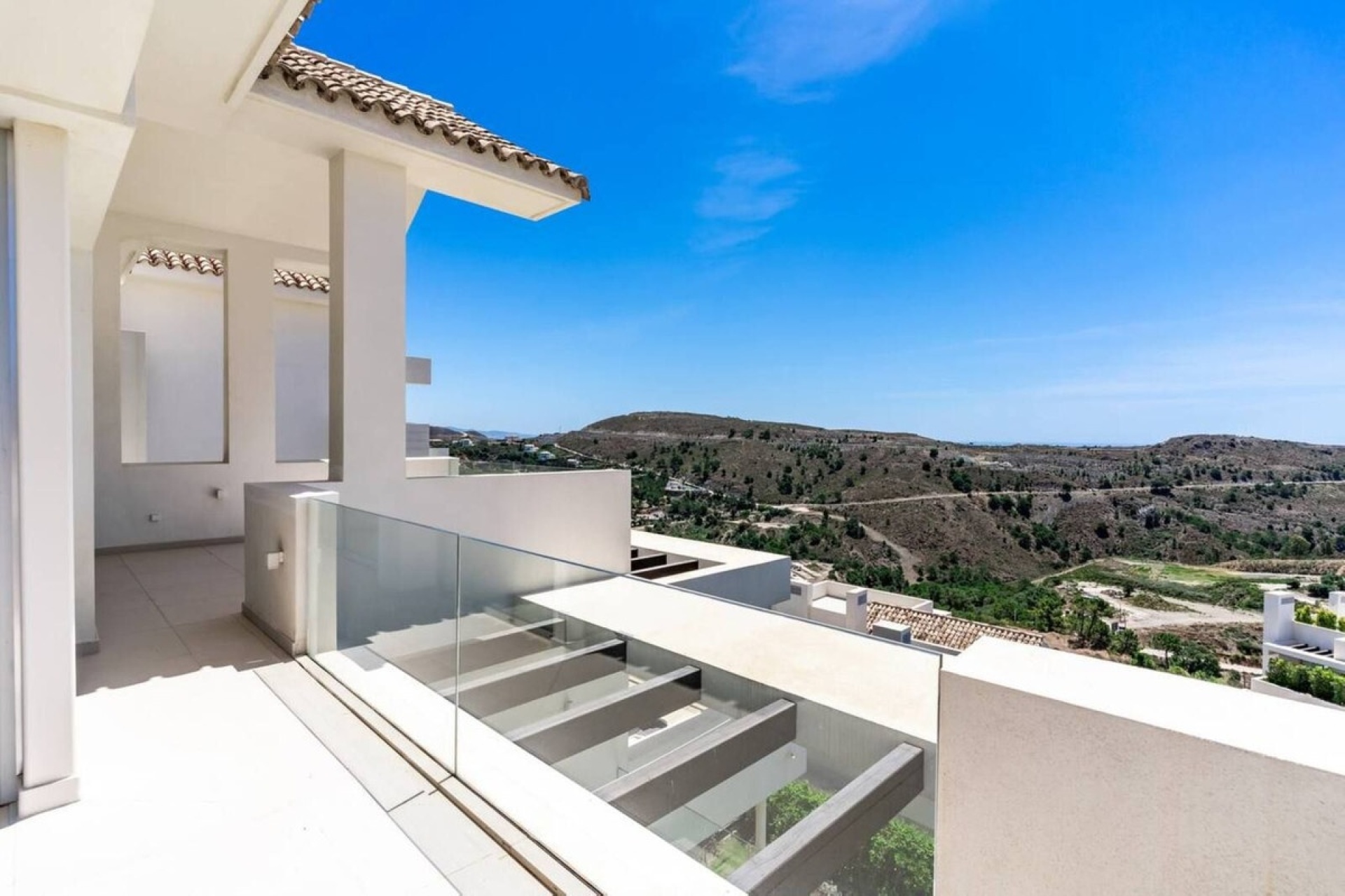 Resale - apartment - Benahavís - Benahavís Centro