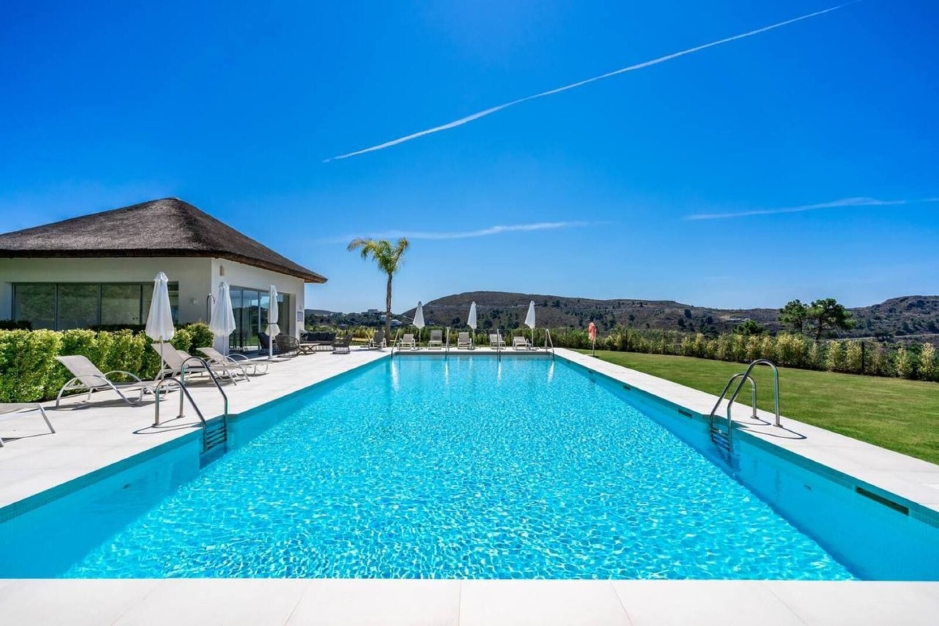 Resale - apartment - Benahavís - Benahavís Centro