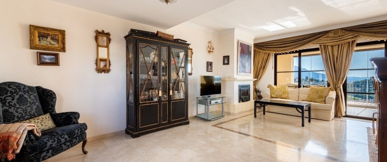 Resale - apartment - Benahavís - Benahavís Centro