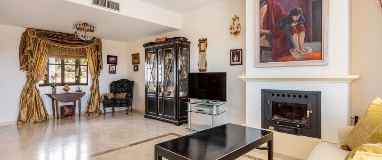 Resale - apartment - Benahavís - Benahavís Centro