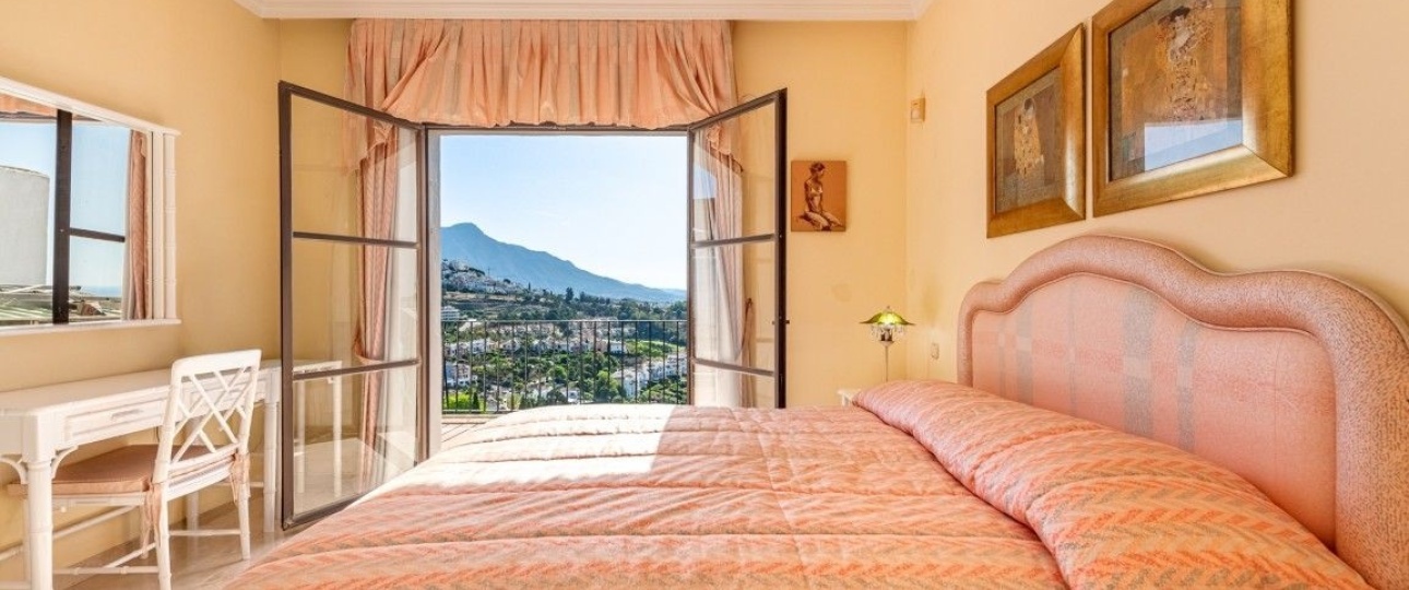 Resale - apartment - Benahavís - Benahavís Centro