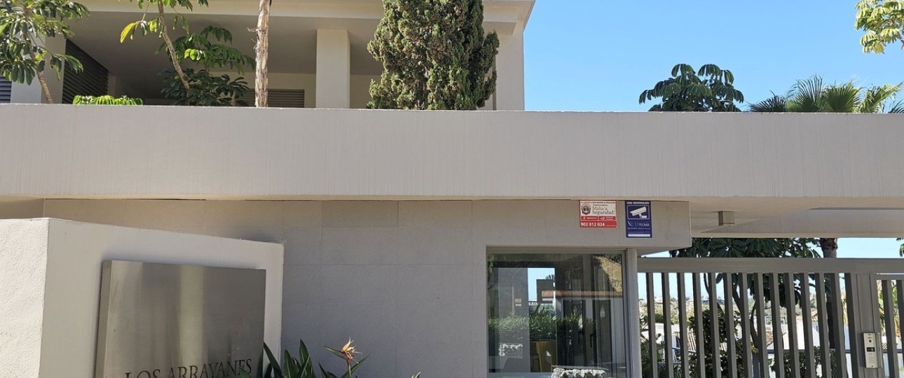 Resale - apartment - Benahavís - Benahavís Centro