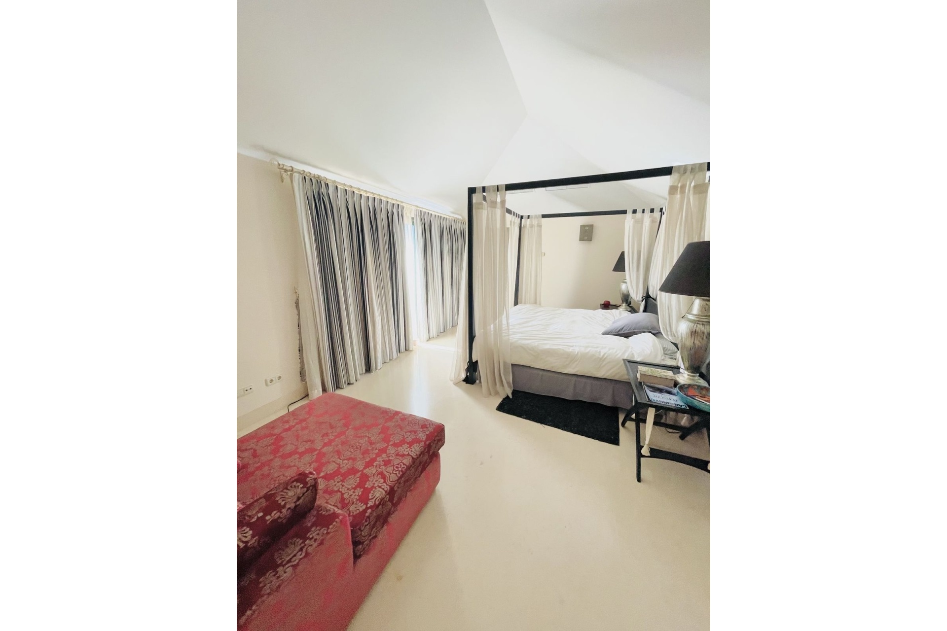 Resale - apartment - Benahavís - Benahavís Centro