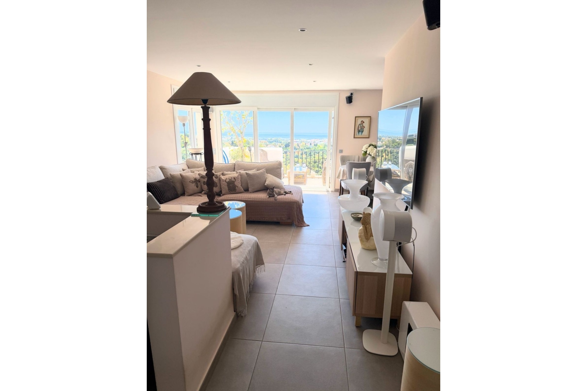 Resale - apartment - Benahavís - Benahavís Centro