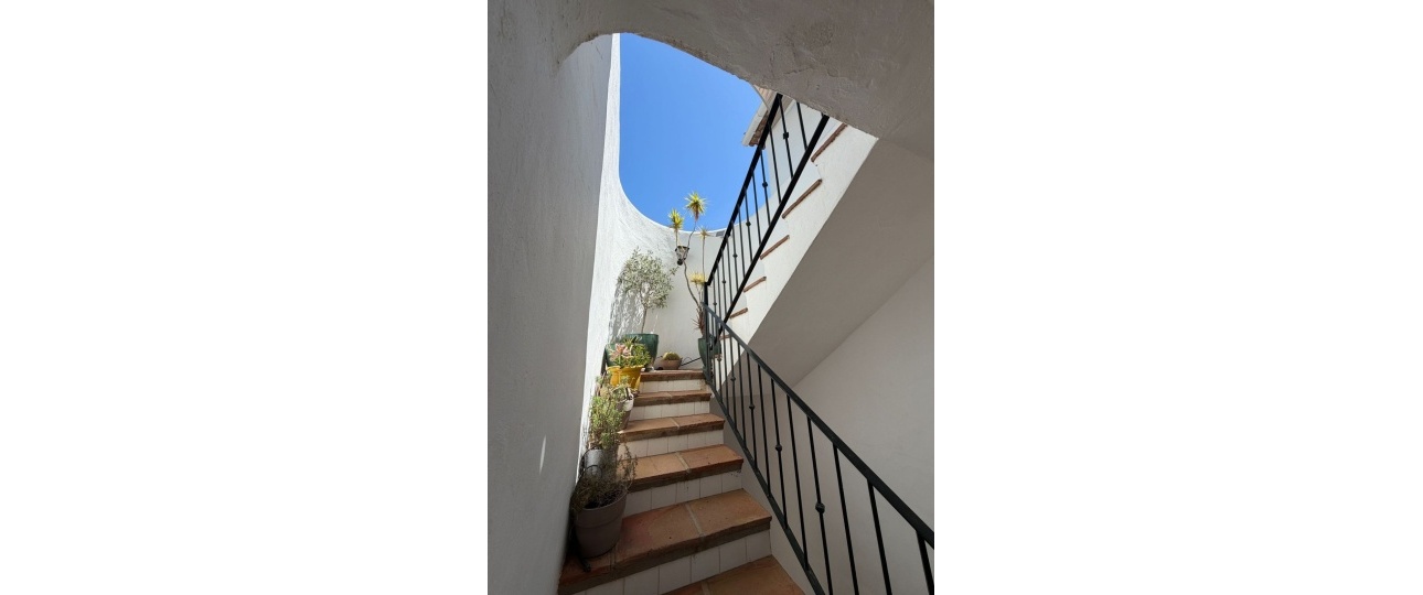 Resale - apartment - Benahavís - Benahavís Centro