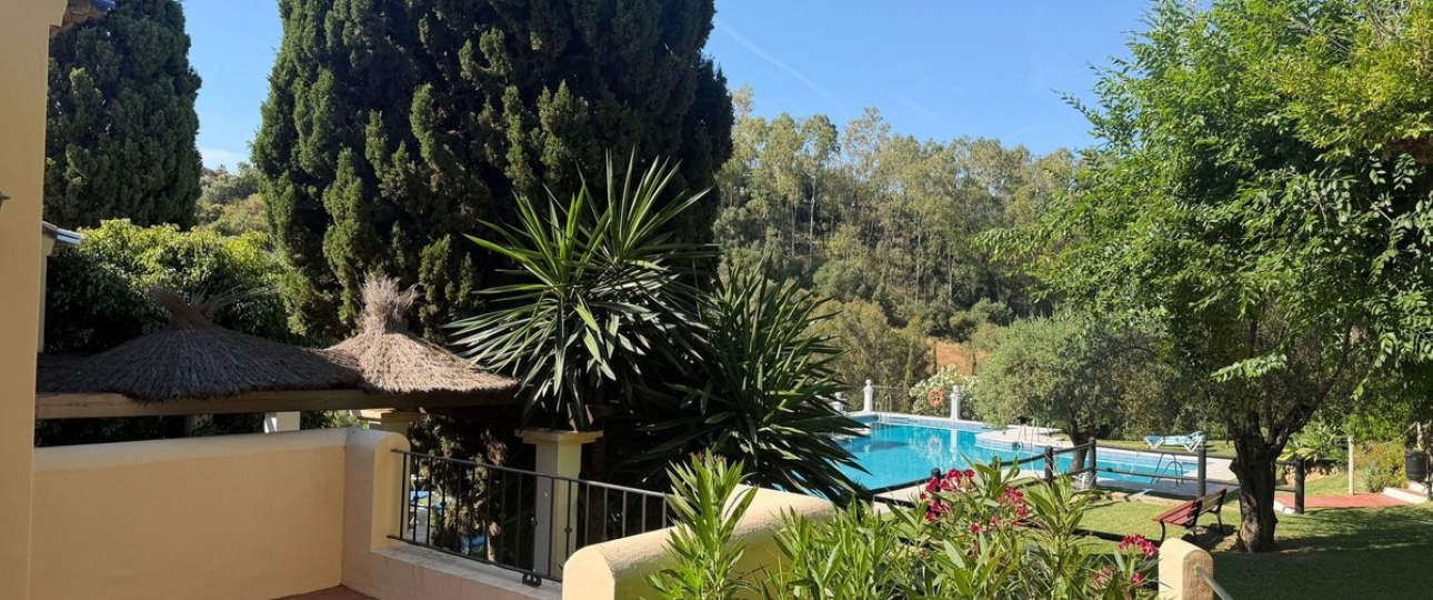 Resale - apartment - Benahavís - Benahavís Centro
