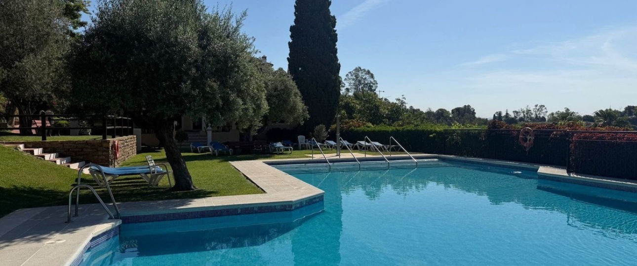 Resale - apartment - Benahavís - Benahavís Centro