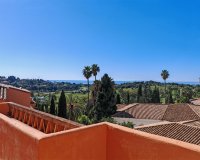 Resale - apartment - Benahavís - Benahavís Centro