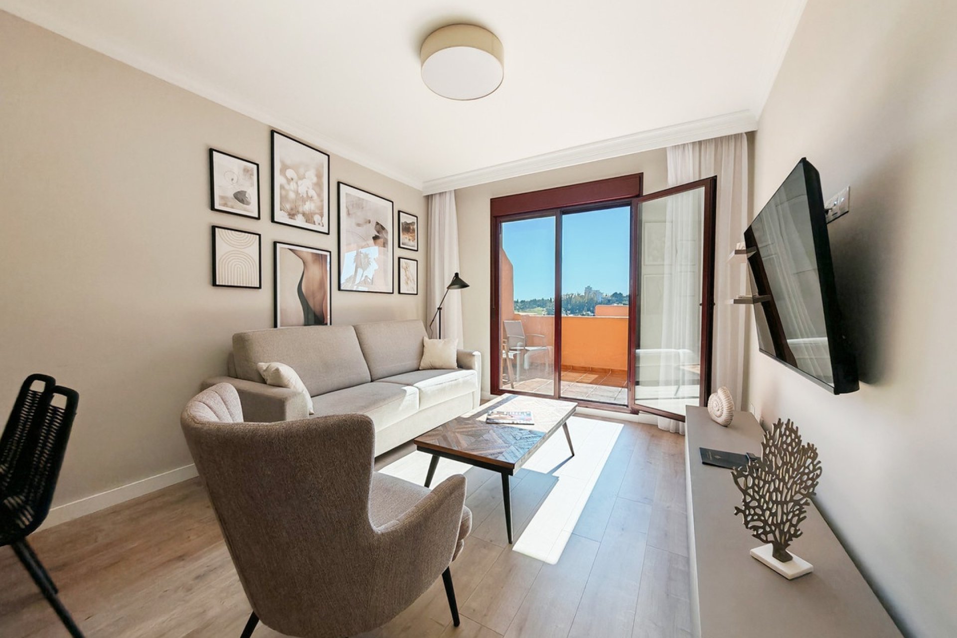 Resale - apartment - Benahavís - Benahavís Centro