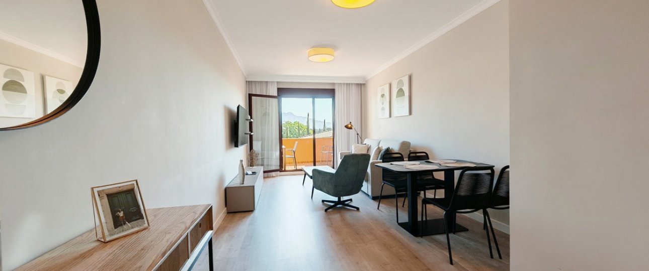 Resale - apartment - Benahavís - Benahavís Centro