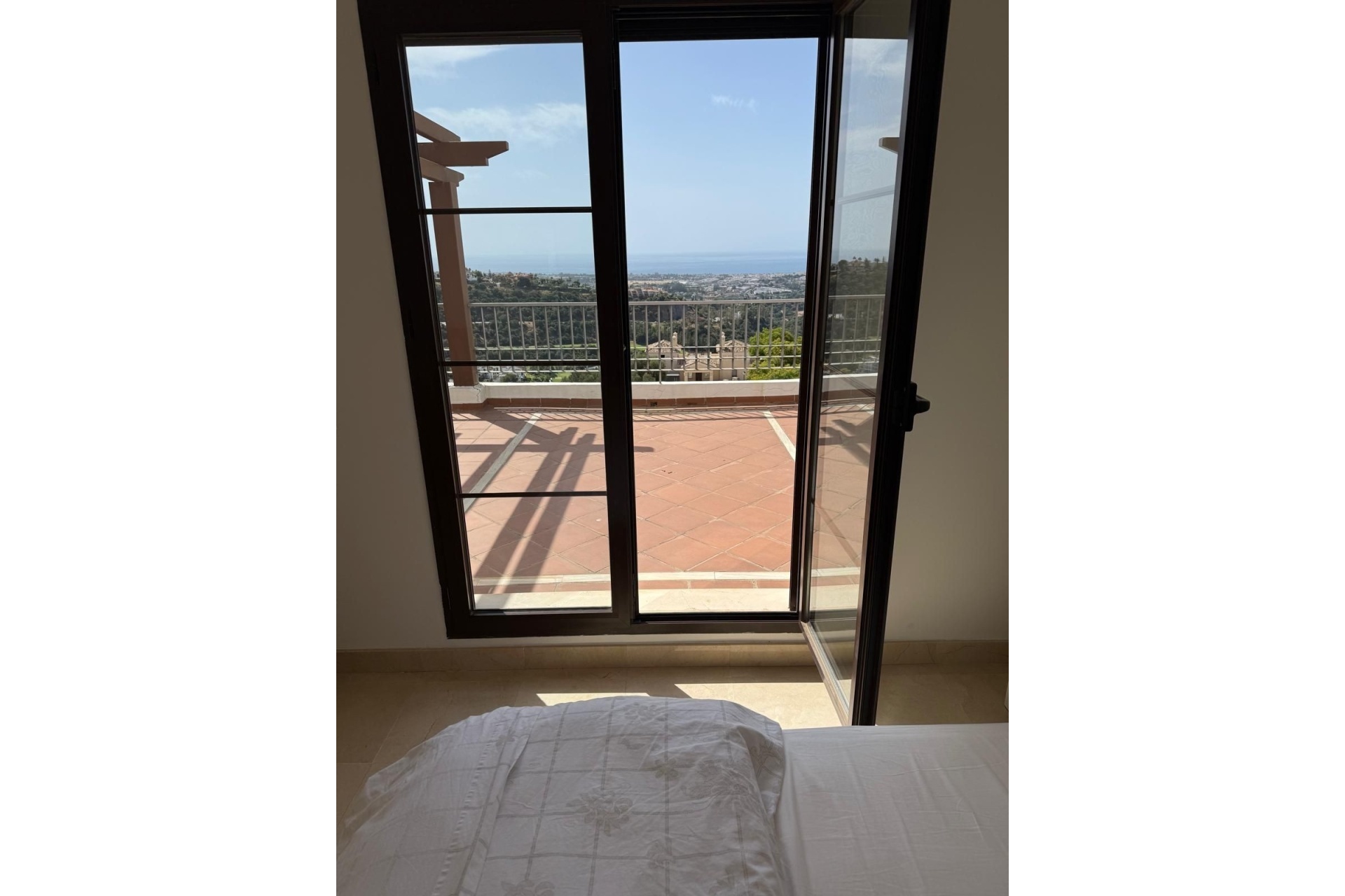 Resale - apartment - Benahavís - Benahavís Centro