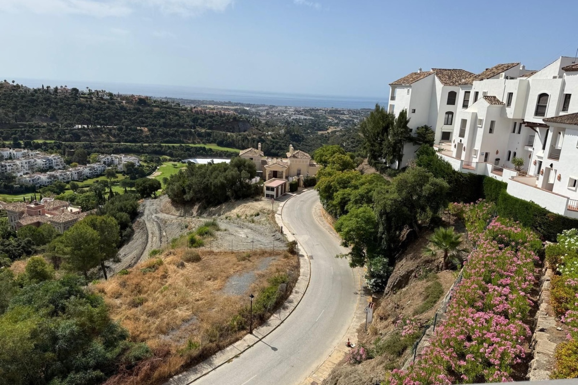 Resale - apartment - Benahavís - Benahavís Centro