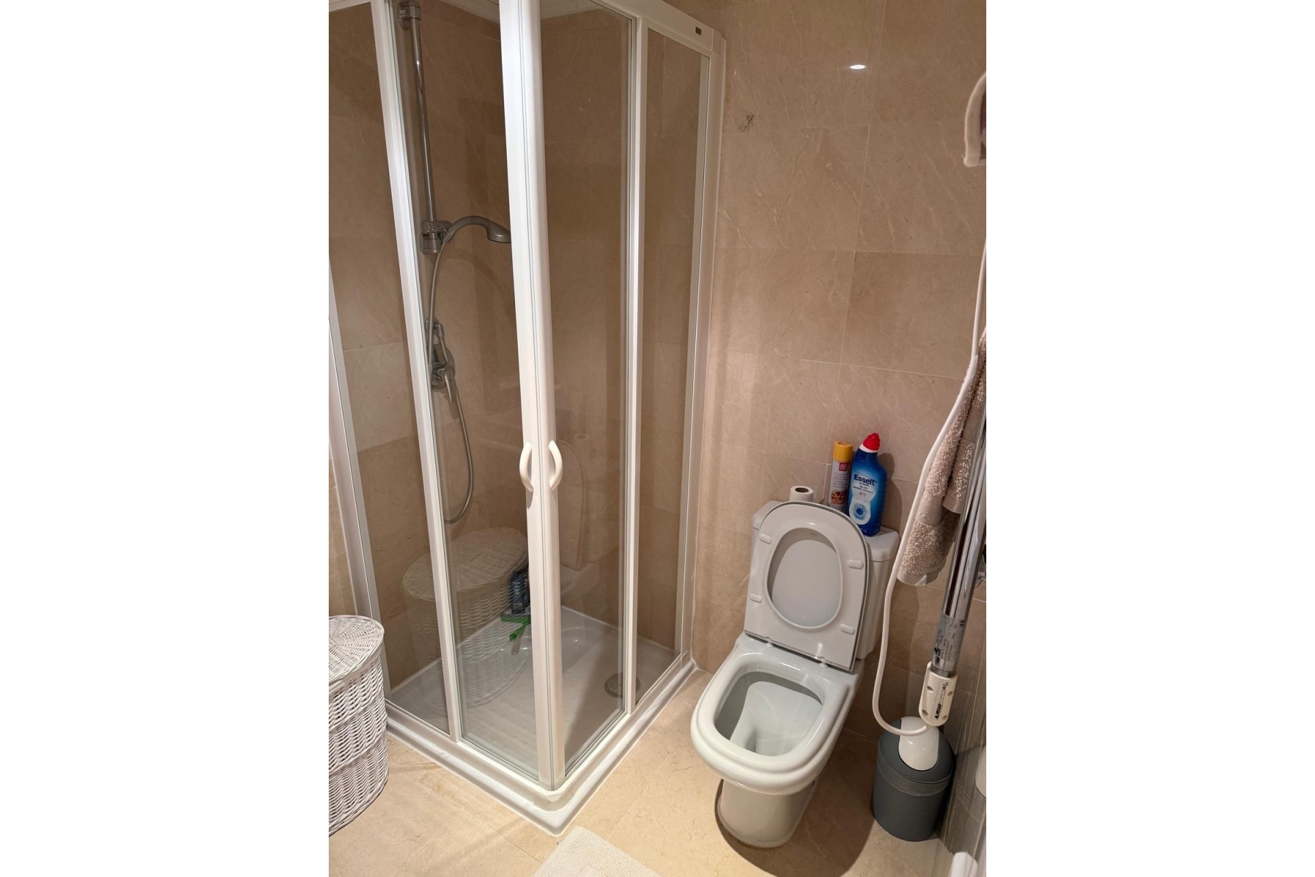 Resale - apartment - Benahavís - Benahavís Centro