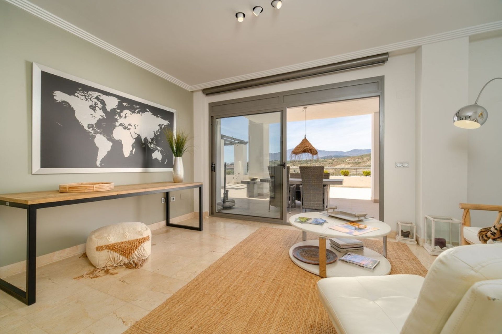 Resale - apartment - Benahavís - Benahavís Centro