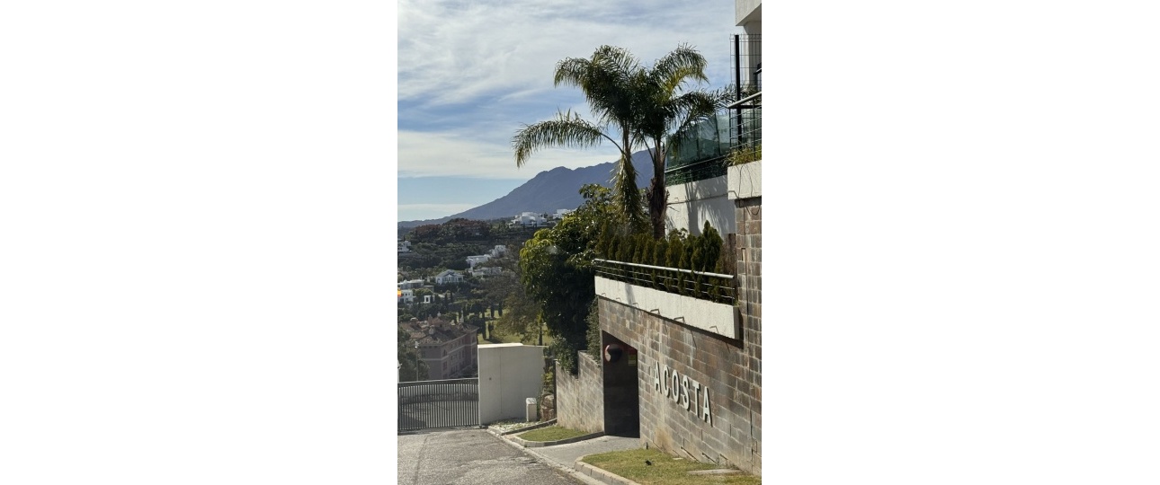 Resale - apartment - Benahavís - Benahavís Centro