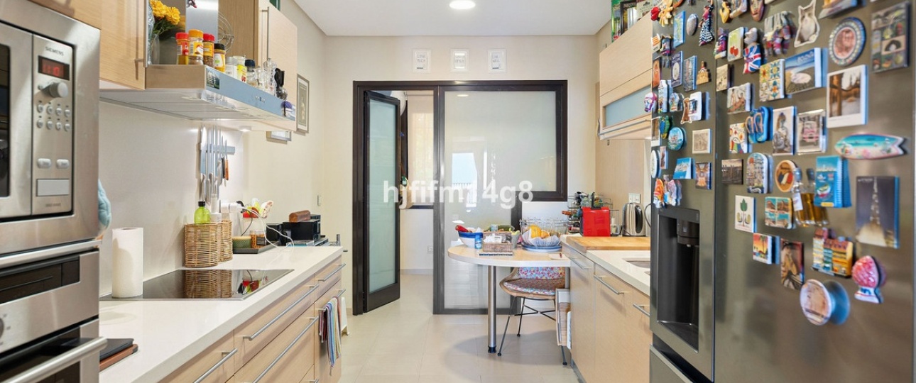 Resale - apartment - Benahavís - Benahavís Centro