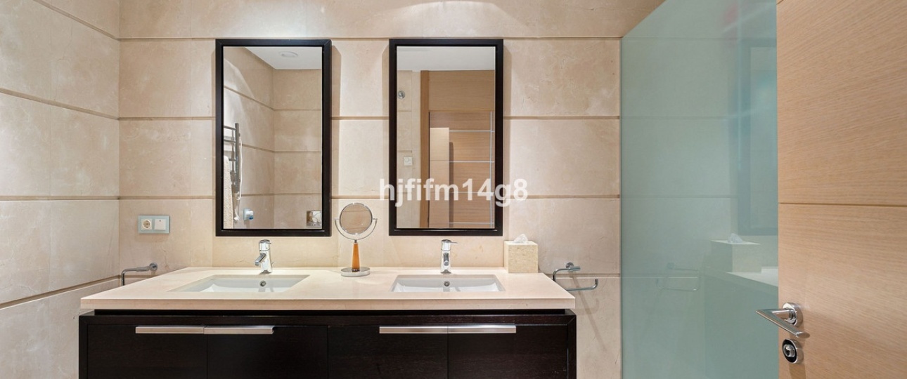 Resale - apartment - Benahavís - Benahavís Centro