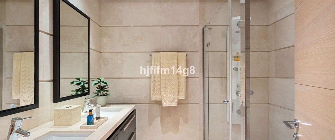 Resale - apartment - Benahavís - Benahavís Centro
