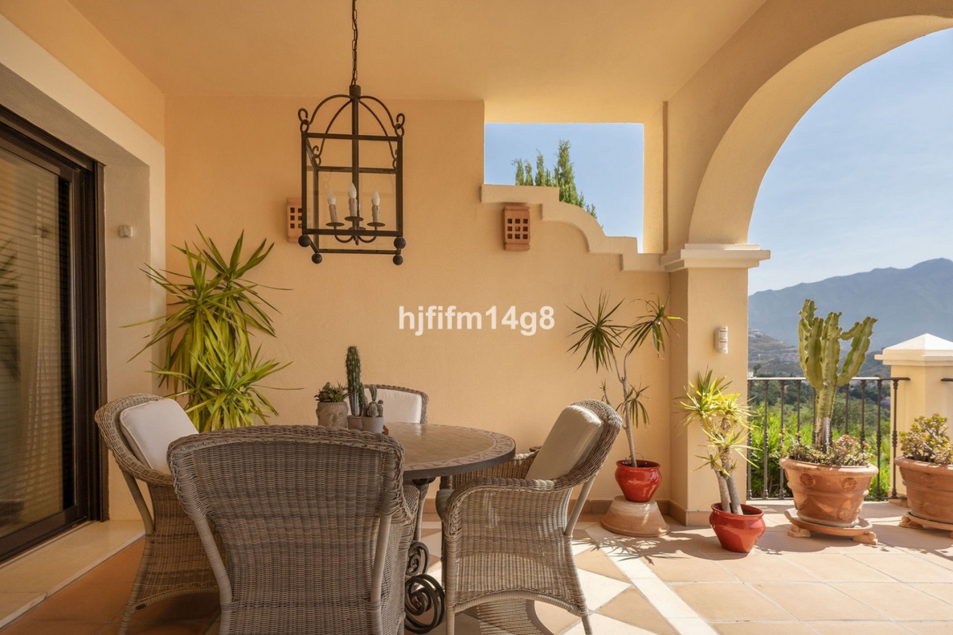 Resale - apartment - Benahavís - Benahavís Centro