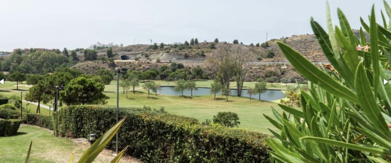 Resale - apartment - Benahavís - Benahavís Centro