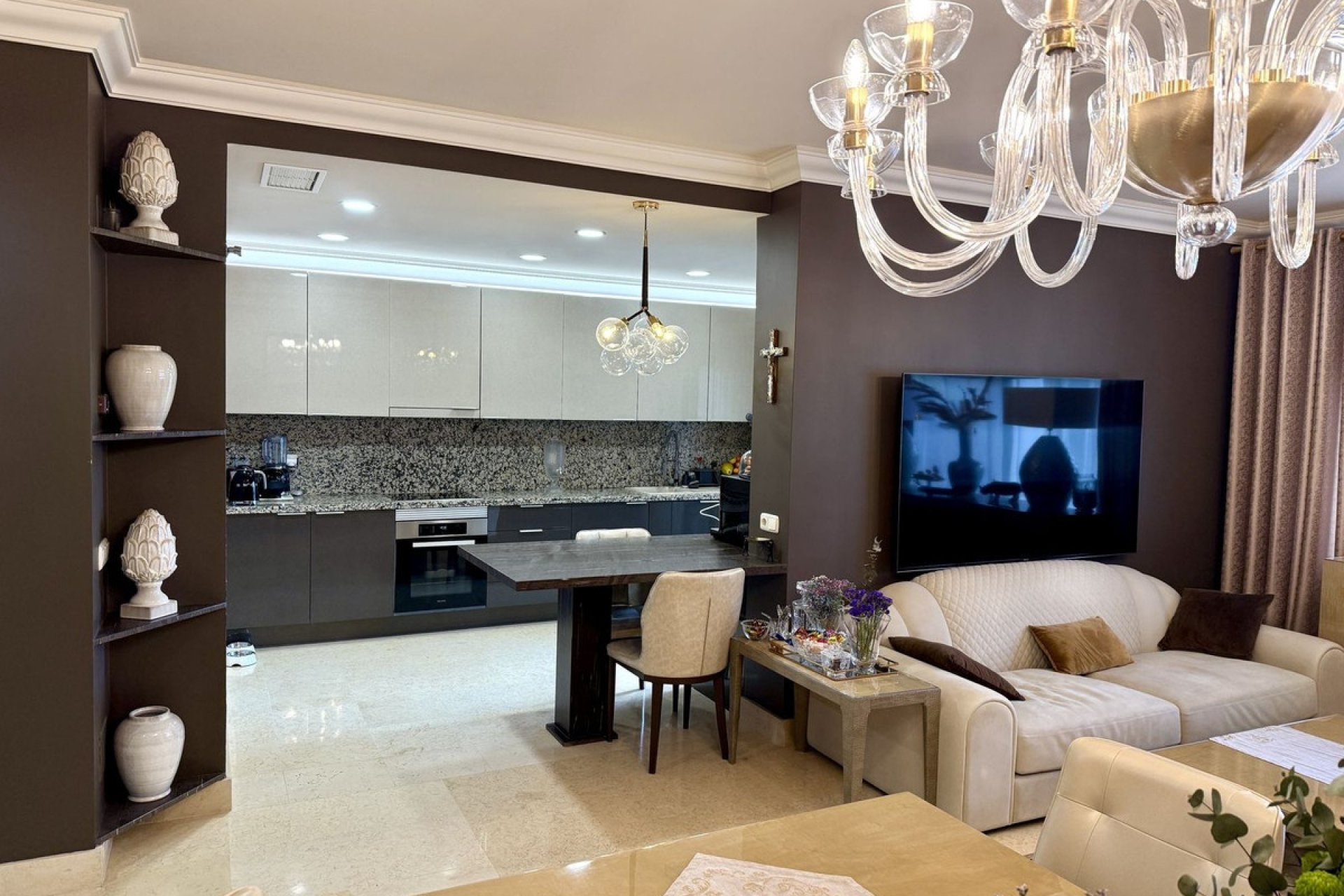 Resale - apartment - Benahavís - Benahavís Centro